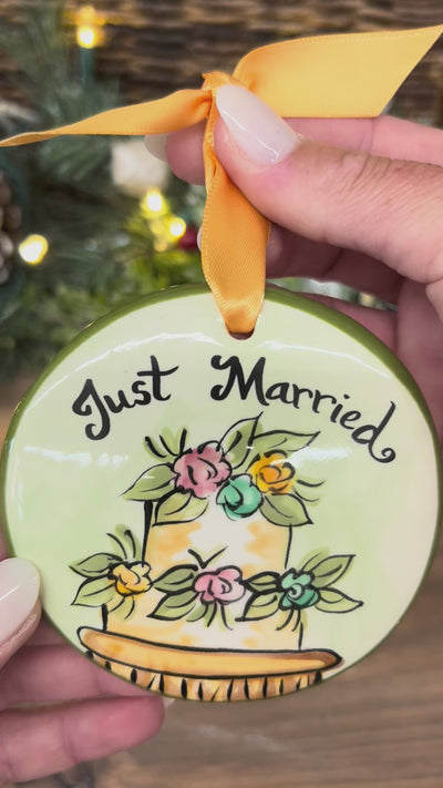 Just Married Wedding Cake